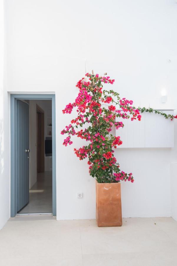 Aba Ηospitalite, The Deluxe Suite, Naousa Luaran gambar
